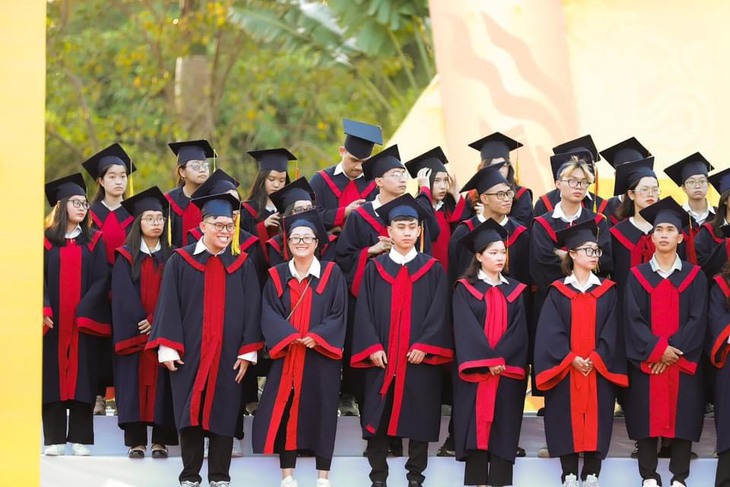 Hải Phòng: Biểu dương 167 học sinh, sinh viên xuất sắc - Ảnh 4. Hải Phòng: Biểu dương 167 học sinh, sinh viên xuất sắc - Ảnh 4.