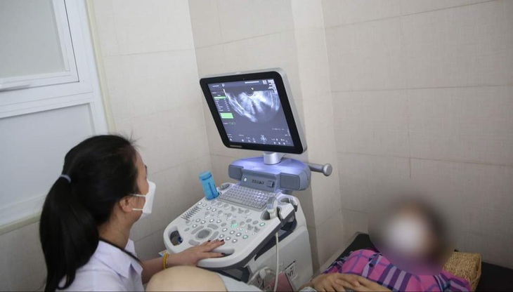 Bất ngờ phát hiện ung thư cổ tử cung sau khám sức khỏe định kỳ - Ảnh 1.