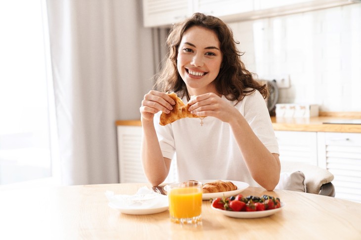 Bí quyết tăng cường sức khỏe giúp phụ nữ giỏi việc nước, đảm việc nhà - Ảnh 1. Bí quyết tăng cường sức khỏe giúp phụ nữ giỏi việc nước, đảm việc nhà - Ảnh 1.