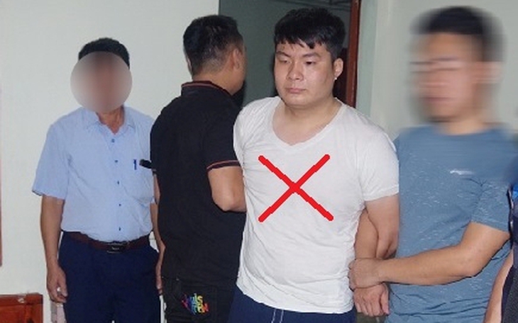 Kế hoạch táo tợn của đối tượng mang súng giả đi cướp ngân hàng