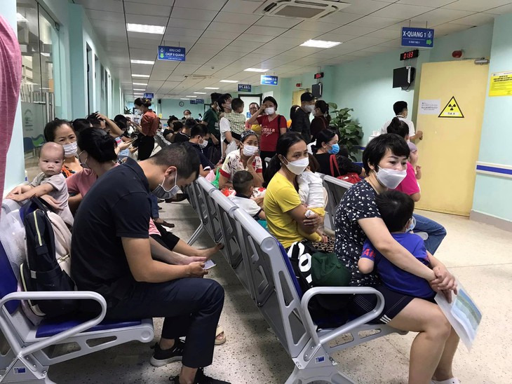 Nợ miễn dịch hậu COVID-19 - nguyên nhân khiến trẻ ốm liên tục và quá tải bệnh viện - Ảnh 1. Nợ miễn dịch hậu COVID-19 - nguyên nhân khiến trẻ ốm liên tục và quá tải bệnh viện - Ảnh 1.