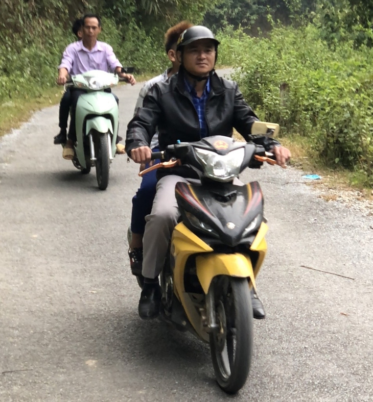 Những người "gieo con chữ” nơi miền biên giới - Ảnh 4.