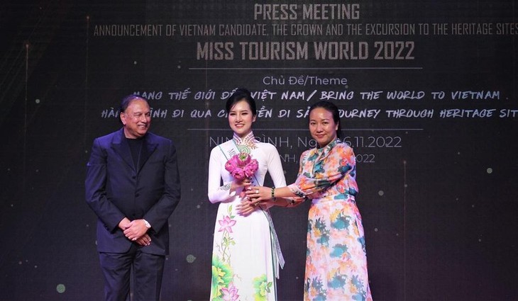Người đẹp Hải Phòng đại diện Việt Nam dự thi Hoa hậu Du lịch Thế giới 2022 - Ảnh 1. Người đẹp Hải Phòng đại diện Việt Nam dự thi Hoa hậu Du lịch Thế giới 2022 - Ảnh 1.