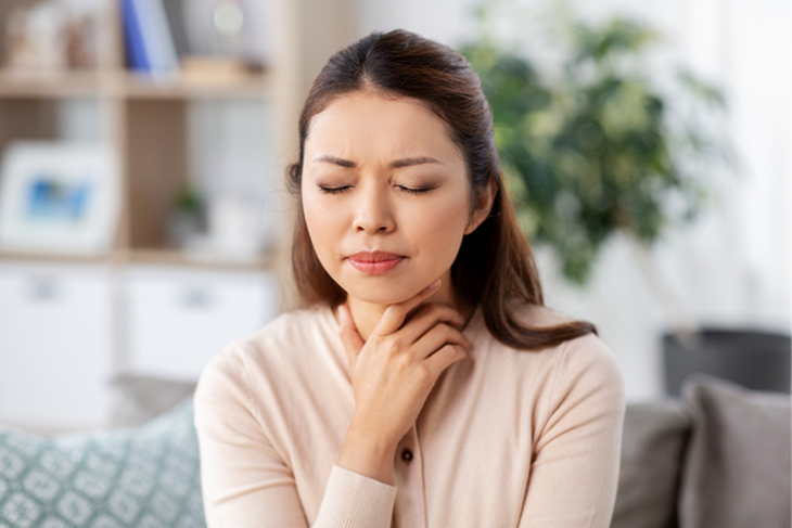 Ra mắt sản phẩm xịt họng từ thảo dược đa thành phần - Ảnh 1.