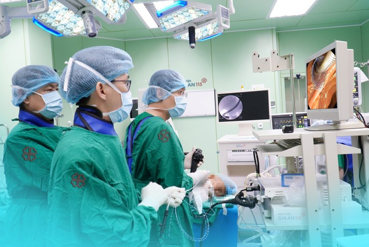 Điều trị thành công tắc ống mật bằng phương pháp nội soi mật tụy ngược dòng kỹ thuật cao - Ảnh 1.