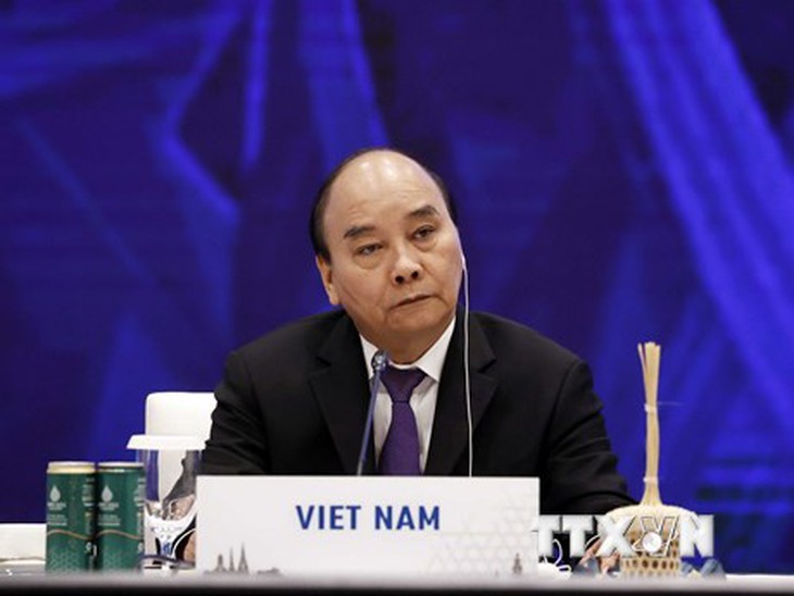 Hoạt động của Chủ tịch nước Nguyễn Xuân Phúc tại Thái Lan