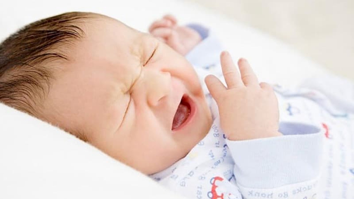 Chăm sóc trẻ mắc bệnh mềm sụn thanh quản - Ảnh 2. Chăm sóc trẻ mắc bệnh mềm sụn thanh quản - Ảnh 2.