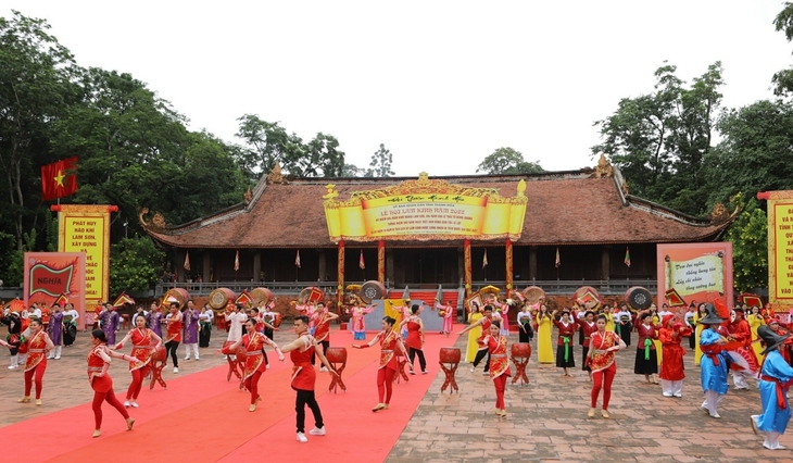Du lịch Thanh Hóa và những con số ấn tượng - Ảnh 2.