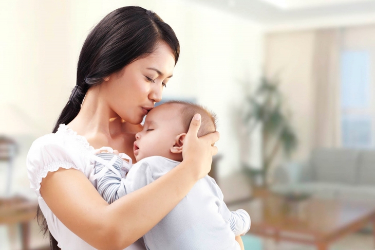 Trẻ sơ sinh cần vệ sinh, tắm rửa đúng cách - Ảnh 4.