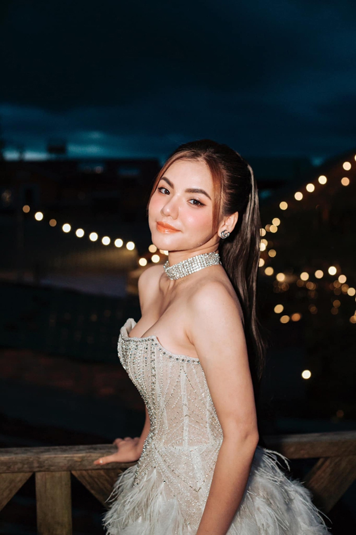 Nhan sắc xinh đẹp của Lady Mây - nữ ca sĩ từng được Hồ Quỳnh Hương dìu dắt - Ảnh 5.
