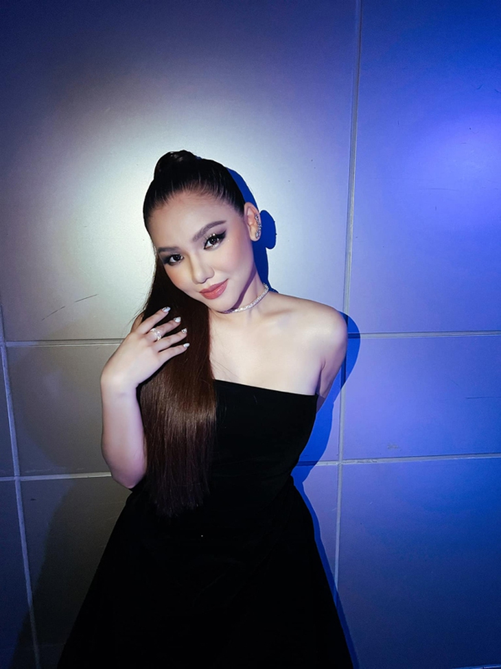 Nhan sắc xinh đẹp của Lady Mây - nữ ca sĩ từng được Hồ Quỳnh Hương dìu dắt - Ảnh 8.