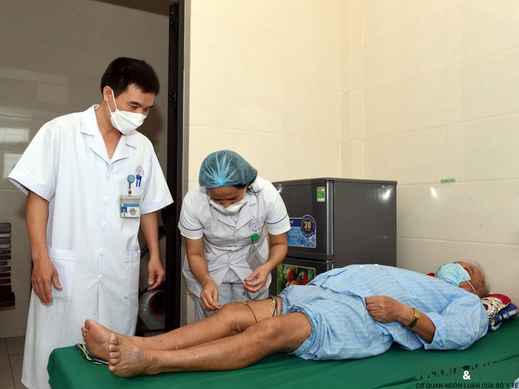 BV Nội tiết Nghệ An: Phục hồi biến chứng cho bệnh nhân đái tháo đường bằng y học cổ truyền - Ảnh 1.