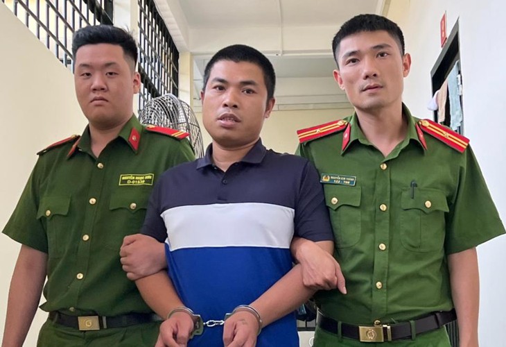 150 cảnh sát truy bắt nghi phạm đâm người phụ nữ bán nước tử vong - Ảnh 2.