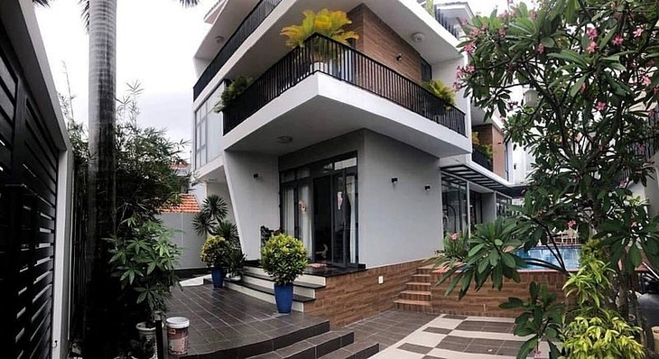 Cuộc sống của Tăng Thanh Hà và ông xã doanh nhân trong biệt thự triệu đô - Ảnh 2. Cuộc sống của Tăng Thanh Hà và ông xã doanh nhân trong biệt thự triệu đô - Ảnh 2.