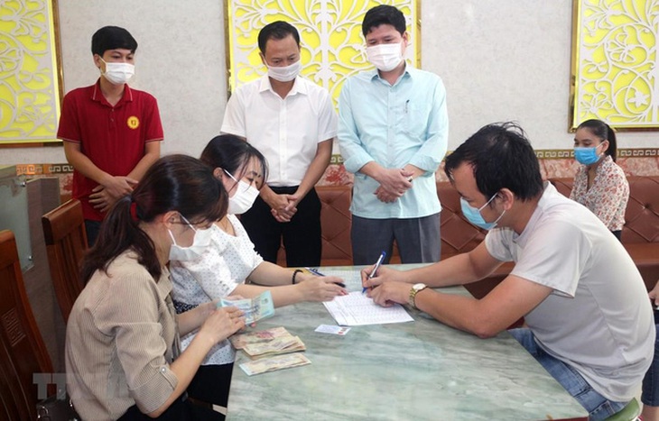 Xác nhận cho hơn 1,2 triệu người lao động nhận hỗ trợ thuê nhà - Ảnh 1. Xác nhận cho hơn 1,2 triệu người lao động nhận hỗ trợ thuê nhà - Ảnh 1.