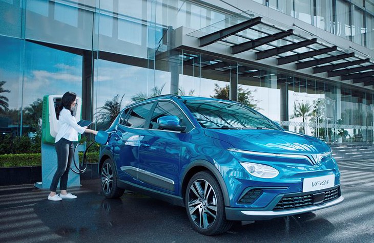 Đề xuất giảm giá điện cho người sử dụng ô tô điện - Ảnh 1. Đề xuất giảm giá điện cho người sử dụng ô tô điện - Ảnh 1.