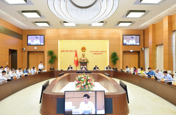 Xem xét, thông qua dự thảo Luật Khám bệnh, chữa bệnh (sửa đổi) tại Kỳ họp bất thường lần thứ 2 - Ảnh 1. Xem xét, thông qua dự thảo Luật Khám bệnh, chữa bệnh (sửa đổi) tại Kỳ họp bất thường lần thứ 2 - Ảnh 1.