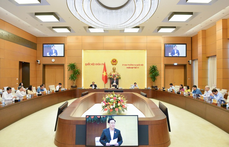 Chủ tịch Quốc hội yêu cầu 'làm ngày làm đêm' cho công tác tổ chức Kỳ họp bất thường lần thứ 2 - Ảnh 2. Chủ tịch Quốc hội yêu cầu 'làm ngày làm đêm' cho công tác tổ chức Kỳ họp bất thường lần thứ 2 - Ảnh 2.