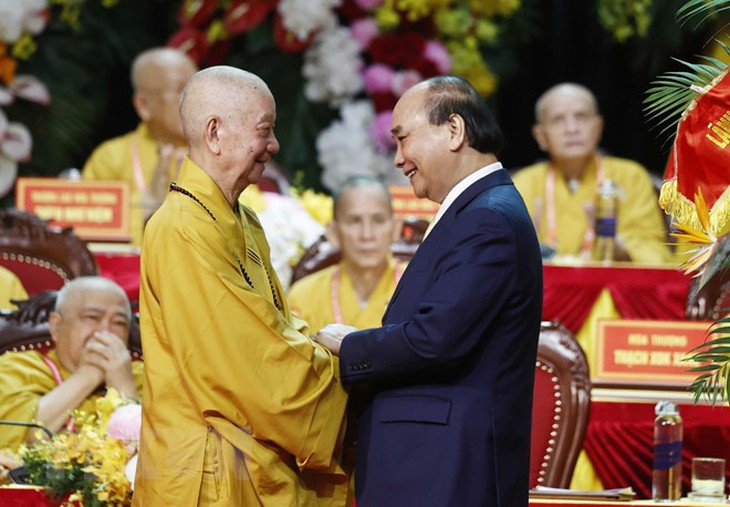 Phát huy truyền thống yêu nước, đồng hành cùng dân tộc của Phật giáo - Ảnh 15.