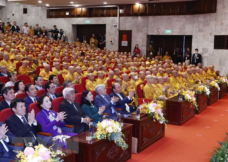 Phát huy truyền thống yêu nước, đồng hành cùng dân tộc của Phật giáo - Ảnh 8.