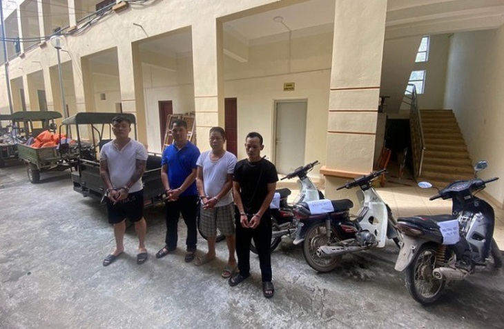 Bắt trọn ổ trộm cắp gây náo loạn vùng quê mùa world cup - Ảnh 2. Bắt trọn ổ trộm cắp gây náo loạn vùng quê mùa world cup - Ảnh 2.