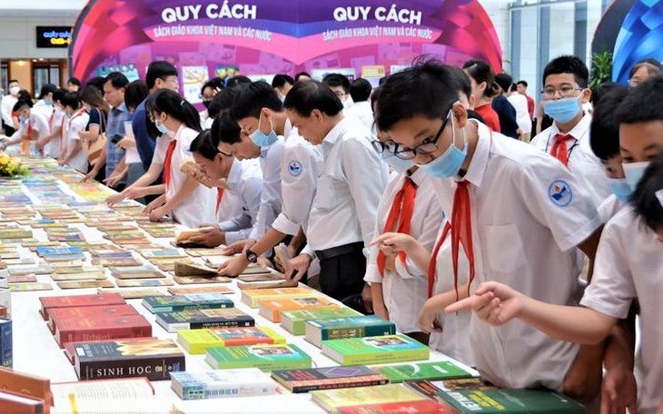 ‘Nhà nước định giá sách giáo khoa nhưng chưa chắc giá sách đã giảm nhiều’