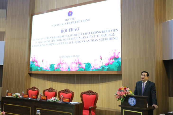 Định hướng cải tiến chất lượng khám chữa bệnh, lấy người bệnh làm trung tâm - Ảnh 2.