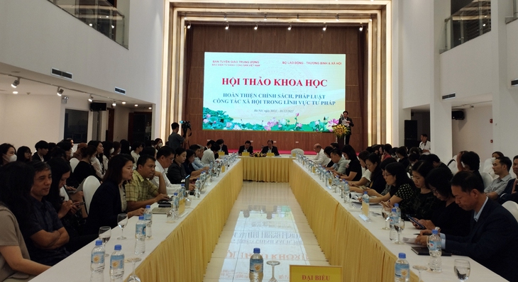 Nhiều đề xuất để hoàn thiện chính sách, pháp luật về công tác xã hội trong lĩnh vực Tư pháp - Ảnh 2. Nhiều đề xuất để hoàn thiện chính sách, pháp luật về công tác xã hội trong lĩnh vực Tư pháp - Ảnh 2.