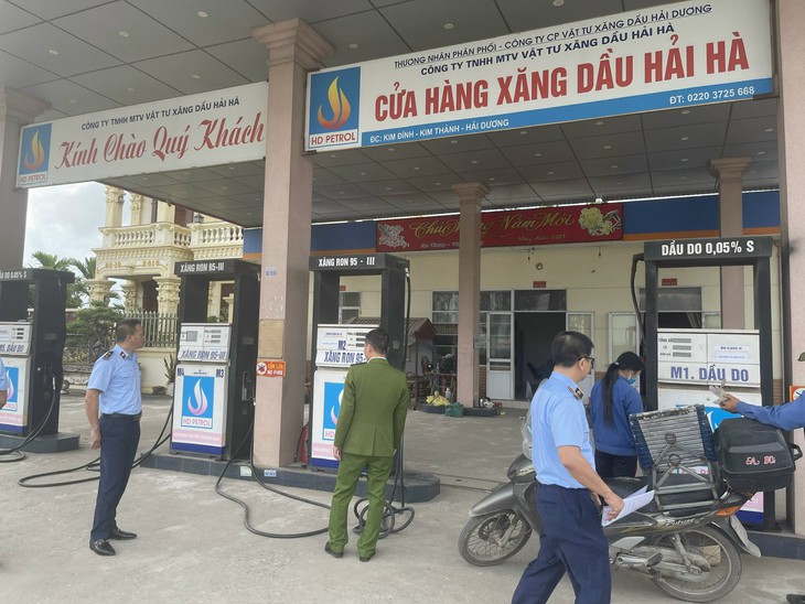 Bán dầu DO cao hơn giá niêm yết, một doanh nghiệp xăng dầu bị phạt 80 triệu đồng - Ảnh 2.