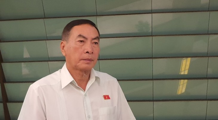 ĐBQH mong mỏi điều gì khi Bộ trưởng Bộ Nội đăng đàn tại phiên chất vấn chiều nay? - Ảnh 4.