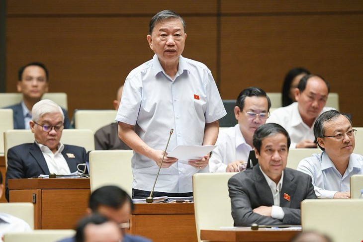 Bộ Công an: 'Tình trạng thu thập, mua bán trái phép dữ liệu, thông tin cá nhân rất phức tạp' - Ảnh 3. Bộ Công an: 'Tình trạng thu thập, mua bán trái phép dữ liệu, thông tin cá nhân rất phức tạp' - Ảnh 3.