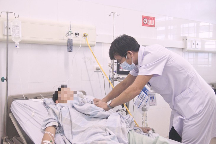 Khó thở, đau tức ngực, nam thanh niên được phẫu thuật cấp cứu tràn máu, tràn khí màng phổi - Ảnh 1. Khó thở, đau tức ngực, nam thanh niên được phẫu thuật cấp cứu tràn máu, tràn khí màng phổi - Ảnh 1.