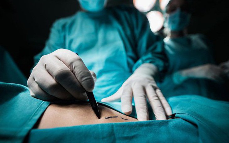 Sau phẫu thuật tuyến giáp, bệnh nhân thường phàn nàn về vấn đề tăng cân, điều này ảnh hưởng rất nhiều đến chất lượng cuộc sống. Ảnh minh họa