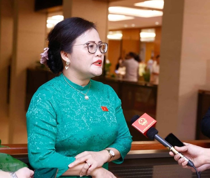 ĐBQH kỳ vọng các bất cập, vướng mắc sớm khắc phục như cam kết của các tư lệnh ngành sau phiên chất vấn - Ảnh 4. ĐBQH kỳ vọng các bất cập, vướng mắc sớm khắc phục như cam kết của các tư lệnh ngành sau phiên chất vấn - Ảnh 4.