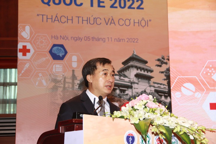 Mỗi năm Việt Nam có khoảng 200.000 ca đột quỵ, 7,2 người dưới 45 tuổi mắc bệnh nguy hiểm này - Ảnh 1. Mỗi năm Việt Nam có khoảng 200.000 ca đột quỵ, 7,2 người dưới 45 tuổi mắc bệnh nguy hiểm này - Ảnh 1.