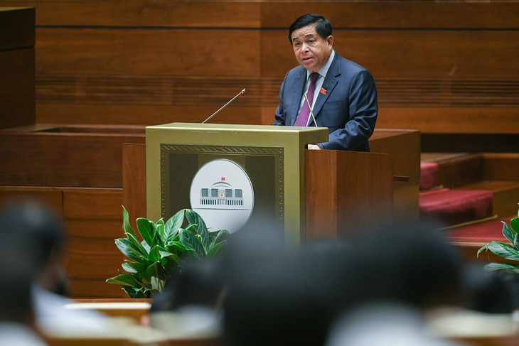 Dự thảo Luật Đấu thầu (sửa đổi): Cho phép chỉ định thầu, đàm phán trực tiếp để mua sắm thuốc - Ảnh 1.
