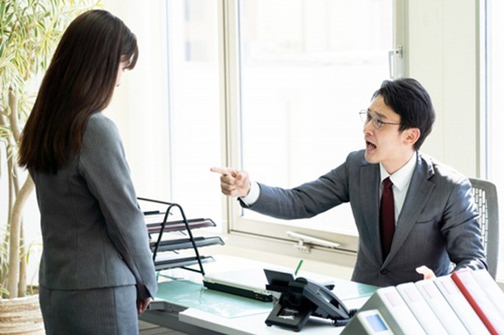 Giảng viên xúc phạm sinh viên bị phạt đến 10 triệu đồng từ ngày 12/12 - Ảnh 1.