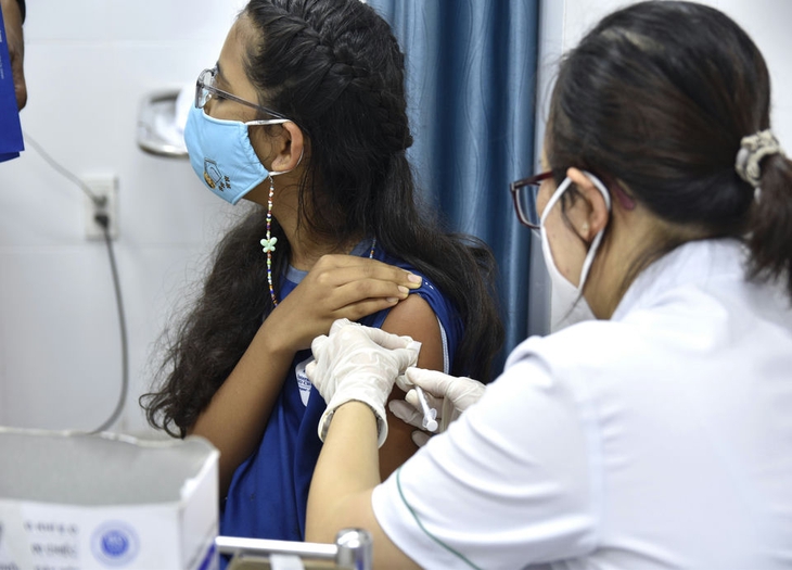 Tăng sức đề kháng để bảo vệ con trước dịch bệnh sao cho đúng? - Ảnh 2.