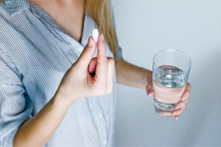 Lưu ý khi sử dụng thuốc dạ dày để chữa trào ngược - Ảnh 3.