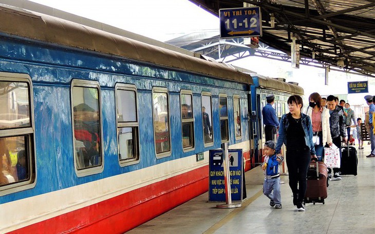 Thông tin mới nhất về vé tàu Tết Quý Mão 2023: Bán thêm vé đi miền Trung