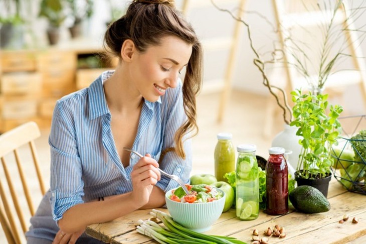 9 cách đơn giản để có hệ thống miễn dịch khỏe mạnh hơn trong mùa đông - Ảnh 1.