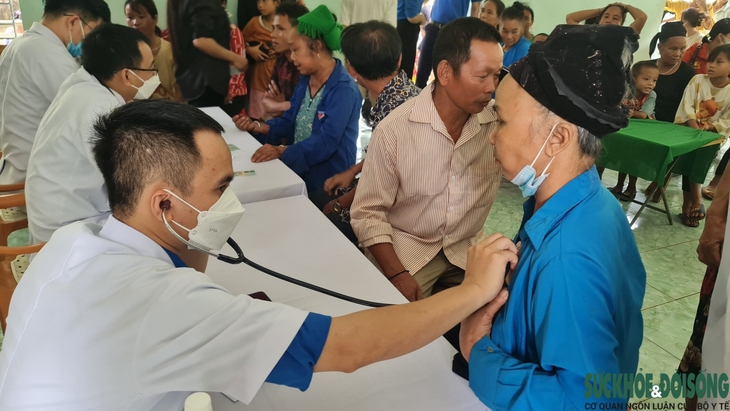 Nghệ An: Nỗ lực, không để xảy ra tình trạng thiếu thuốc, vật tư y tế - Ảnh 5.