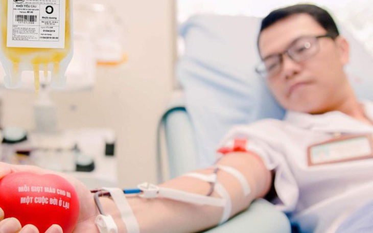 Dịch sốt xuất huyết tăng, nhiều ca nặng, bác sĩ kêu gọi người đủ sức khoẻ tích cực hiến tiểu cầu