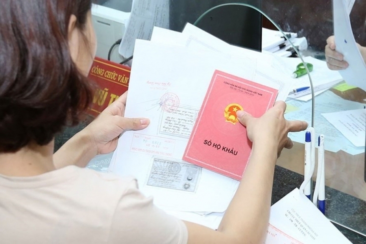 Những điều người dân cần nắm rõ khi chỉ còn gần 20 ngày để sử dụng sổ hộ khẩu giấy? - Ảnh 2. Những điều người dân cần nắm rõ khi chỉ còn gần 20 ngày để sử dụng sổ hộ khẩu giấy? - Ảnh 2.