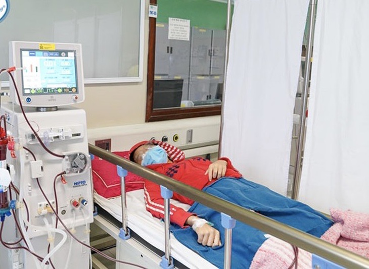 Trẻ nguy kịch tính mạng do bố mẹ tự ý điều trị bằng thuốc nam không rõ nguồn gốc - Ảnh 1. Trẻ nguy kịch tính mạng do bố mẹ tự ý điều trị bằng thuốc nam không rõ nguồn gốc - Ảnh 1.