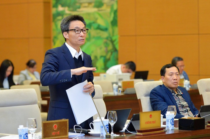 'Chính phủ cố gắng chuẩn bị để trình dự án Luật Khám bệnh, chữa bệnh (sửa đổi) ở Kỳ họp bất thường' - Ảnh 1. 'Chính phủ cố gắng chuẩn bị để trình dự án Luật Khám bệnh, chữa bệnh (sửa đổi) ở Kỳ họp bất thường' - Ảnh 1.