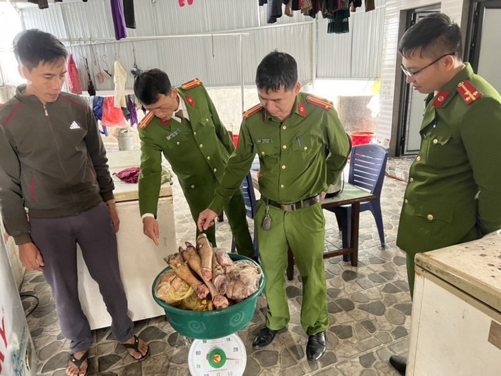 Phát hiện 415kg sản phẩm động vật không đảm bảo vệ sinh - Ảnh 2.