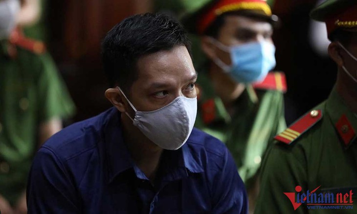 ‘Dì ghẻ’ hành hạ bé gái 8 tuổi, kháng cáo xin giảm nhẹ hình phạt - Ảnh 3. ‘Dì ghẻ’ hành hạ bé gái 8 tuổi, kháng cáo xin giảm nhẹ hình phạt - Ảnh 3.