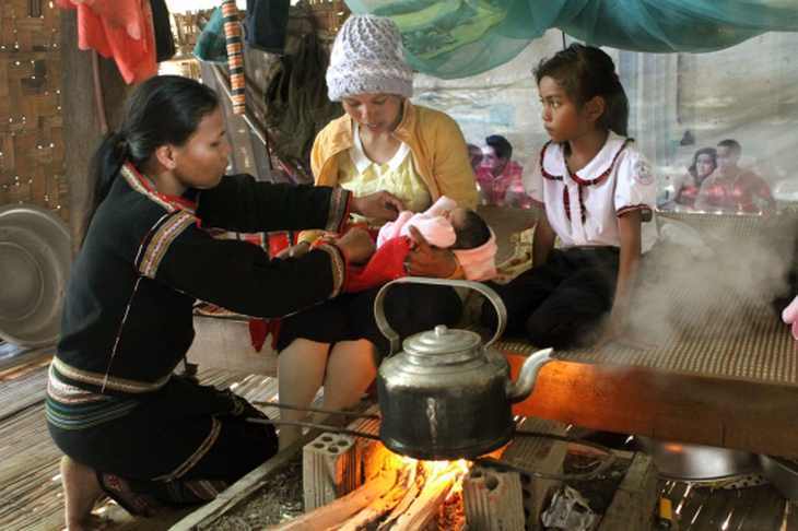 Nhận diện trầm cảm ở phụ nữ mang thai và sau sinh - Ảnh 2.
