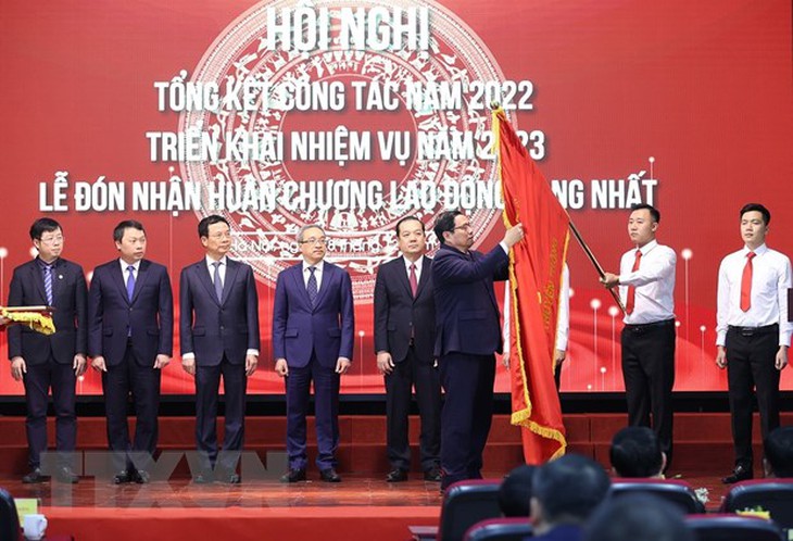 Thủ tướng chủ trì hội nghị tổng kết của Bộ Thông tin Truyền thông - Ảnh 8.